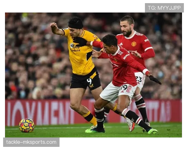 曼联迎战强敌,红魔状态回升剑指英超巅峰 曼联迎战强敌,红魔状态回升剑指英超巅峰