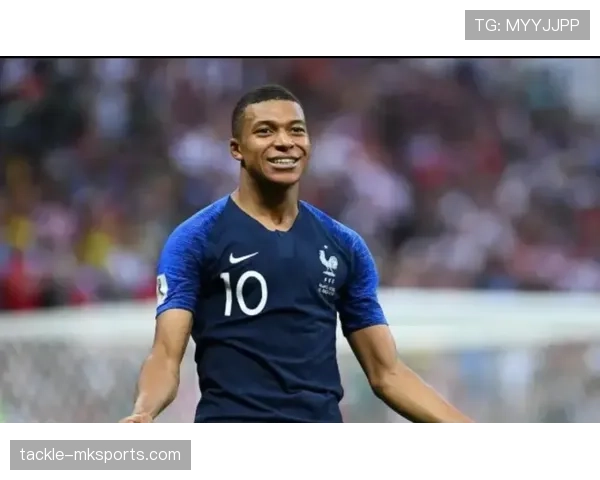 姆巴佩在巴黎的核心地位解析 姆巴佩在巴黎的核心地位解析